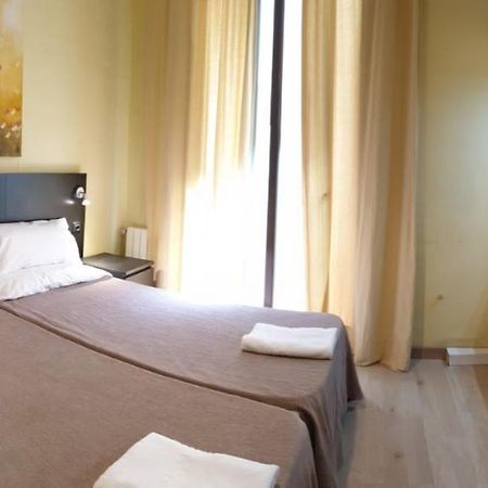 Hostal Baires Barcelona Eksteriør bilde